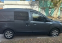 Utilitarios - Renault Kangoo 2023 Nafta 24000Km - En Venta