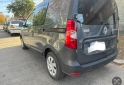 Utilitarios - Renault Kangoo 2023 Nafta 24000Km - En Venta