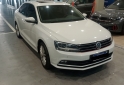 Autos - Volkswagen VENTO 1.4T HIGHLINE AT 2017 Nafta 122500Km - En Venta