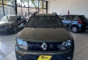 Camionetas - Renault Duster Oroch 2016 Nafta 90000Km - En Venta