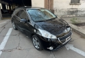 Autos - Peugeot 208 2014 Nafta 92000Km - En Venta