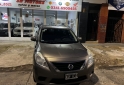 Autos - Nissan Versa 2013 Nafta 115000Km - En Venta