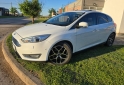 Autos - Ford Focus titanium 2016 Nafta 108000Km - En Venta