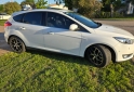 Autos - Ford Focus titanium 2016 Nafta 108000Km - En Venta