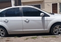 Autos - Ford Focus II Ghia 2012 Nafta 123000Km - En Venta