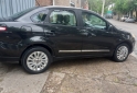 Autos - Fiat Grand siena 2013 Nafta 124000Km - En Venta