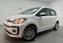 Autos - Volkswagen HIGH UP 5P 2019 Nafta 55000Km - En Venta