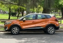 Camionetas - Renault Captur 2017 Nafta 80200Km - En Venta