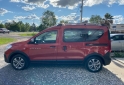 Utilitarios - Renault Kangoo II Stepway 1.6 2022 Nafta 9500Km - En Venta