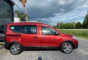 Utilitarios - Renault Kangoo II Stepway 1.6 2022 Nafta 9500Km - En Venta