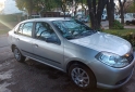 Autos - Renault Symbol 2010 GNC 300000Km - En Venta