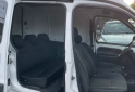 Utilitarios - Renault KANGOO CONFORT 5 ACIENTOS 2014 GNC 160000Km - En Venta