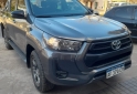 Camionetas - Toyota HILUX SR 4X2 CAJA MANUAL 2022 Diesel 26000Km - En Venta