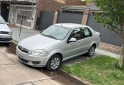 Autos - Fiat Siena 2015 GNC 130000Km - En Venta