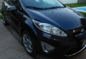 Autos - Ford Fiesta Kinetic Titanium 2013 Nafta 65000Km - En Venta