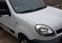 Utilitarios - Renault Kangoo 2012 GNC 200000Km - En Venta