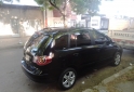 Autos - Volkswagen Suran highline 2009 Nafta 82000Km - En Venta