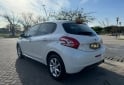 Autos - Peugeot 208 ALLURE NAV 2014 Nafta 119000Km - En Venta