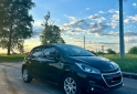 Autos - Peugeot 208 2017 Nafta 61000Km - En Venta