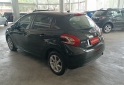 Autos - Peugeot 208 2014 Nafta 113800Km - En Venta