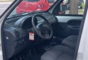 Utilitarios - Renault Kangoo 2015 GNC 111111Km - En Venta