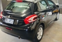 Autos - Peugeot 208 1.5 Allure Touchscree 2014 Nafta 97000Km - En Venta