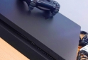 Electrnica - PlayStation 4 + 1 Joystick + 1 Juego - En Venta