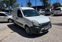 Utilitarios - Renault KANGOO 1.6 CONFORT FURGON 2017 Nafta  - En Venta