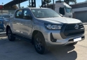 Camionetas - Toyota Hilux SR 2022 Diesel 38000Km - En Venta