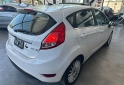 Autos - Ford FIESTA TITANIUM 5 PUERTAS 2015 Nafta 193144Km - En Venta