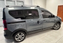 Utilitarios - Renault KANGOO STEPWAY 2019 Nafta 82000Km - En Venta