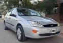 Autos - Ford Focus 2001 Nafta 232500Km - En Venta