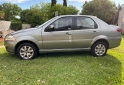 Autos - Fiat Siena 2013 GNC 124000Km - En Venta