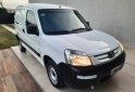 Utilitarios - Peugeot Partner 2015 Diesel 100000Km - En Venta