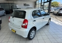 Autos - Toyota Etios X 2023 Nafta 0Km - En Venta