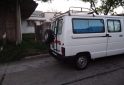 Utilitarios - Renault Trafic larga 2002 Diesel 249000Km - En Venta