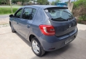 Autos - Renault Sandero 2017 GNC 130000Km - En Venta