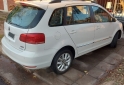 Autos - Volkswagen SURAN HIGHLINE 2015 Nafta 107000Km - En Venta