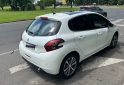 Autos - Peugeot 208 feline 2018 Nafta 75000Km - En Venta