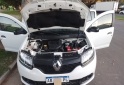 Autos - Renault Expresin full 2017 GNC 102400Km - En Venta