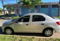 Autos - Renault Logan 2018 GNC 220000Km - En Venta