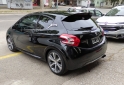 Autos - Peugeot 208 2014 Nafta 70000Km - En Venta