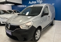 Utilitarios - Renault KANGOO - FURGN 2023 Nafta 19800Km - En Venta