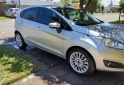 Autos - Ford Fiesta kinetic 2015 Nafta 120000Km - En Venta