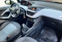 Autos - Peugeot 208 2014 Nafta 100000Km - En Venta