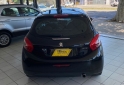 Autos - Peugeot 208 2014 Nafta 129000Km - En Venta