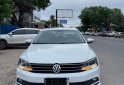 Autos - Volkswagen Vento 2017 Nafta 97600Km - En Venta