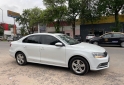 Autos - Volkswagen Vento 2017 Nafta 97600Km - En Venta