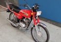 Motos - Suzuki AX100 2020 Nafta 7100Km - En Venta