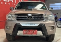 Camionetas - Toyota Hilux Sw4 Td Srv 7 Asient 2009 Diesel 260000Km - En Venta